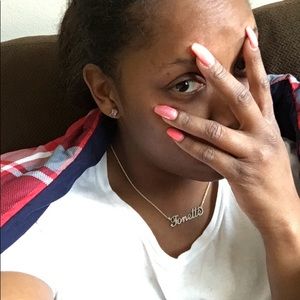 Meet your Posher, Tonette